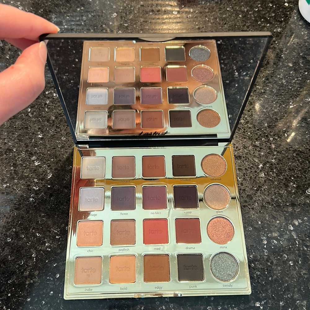 Tarte tarteist pro palette